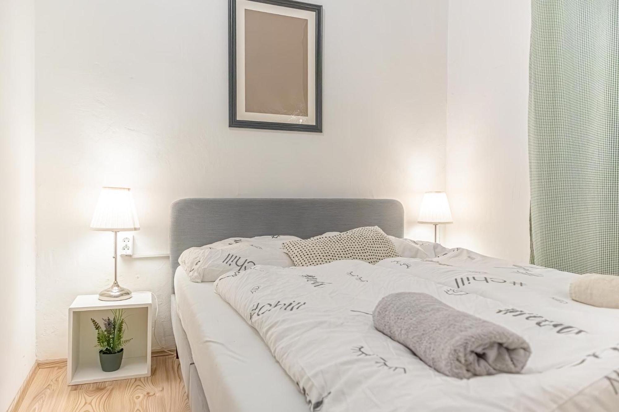 Апартаменти Budget-Friendly 2Br Apt With Great Location Відень Екстер'єр фото